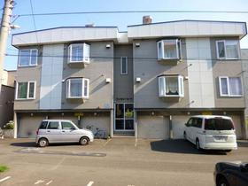 北海道札幌市中央区南十五条西１２ 3階建 築30年8ヶ月