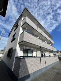 静岡県浜松市中央区高丘北２ 3階建 築20年2ヶ月