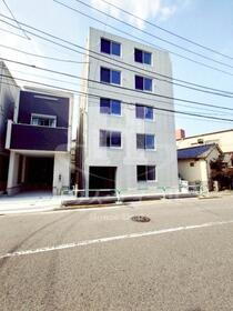 東京都北区東十条１ 5階建 