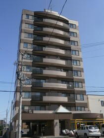 北海道札幌市西区山の手三条４ 10階建 築33年