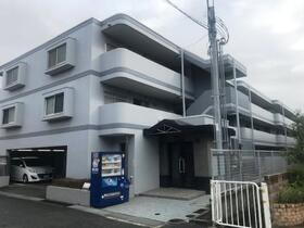 兵庫県尼崎市武庫之荘東２ 3階建 築31年6ヶ月