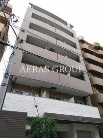 東京都新宿区上落合２ 7階建 築18年7ヶ月