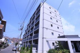 兵庫県神戸市垂水区西舞子７ 6階建