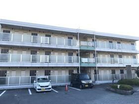 兵庫県姫路市伊伝居 3階建
