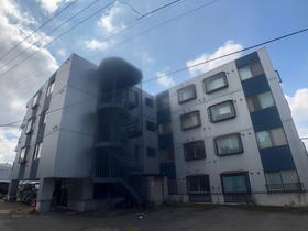 北海道札幌市東区北十一条東５ 4階建 築35年6ヶ月