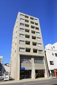 愛媛県松山市三番町５ 9階建 築18年3ヶ月
