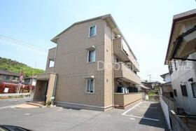 岡山県岡山市北区西崎２ 築17年4ヶ月 3階建