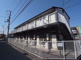 兵庫県加古川市平岡町新在家 2階建