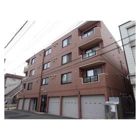 北海道札幌市中央区南五条西１２ 4階建 築21年8ヶ月