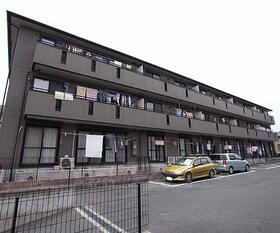 ウイングス梅美台 3階建
