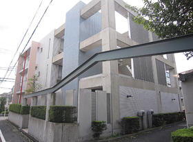 東京都目黒区八雲５ 4階建 築27年4ヶ月