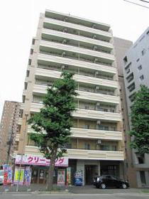 北海道札幌市中央区南三条西８ 10階建 築10年6ヶ月