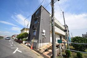 千葉県松戸市新松戸北２ 3階建 築6年10ヶ月