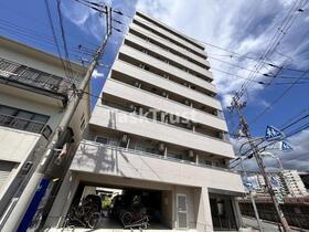 Ｓｔａｒ　Ｃｒｅｓｔ 9階建