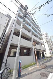 東京都中央区湊３ 6階建