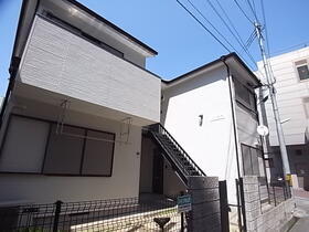 兵庫県神戸市中央区中山手通４ 2階建 築27年10ヶ月