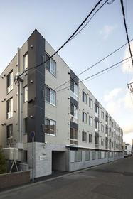 北海道札幌市中央区北六条西２６ 4階建 築6年1ヶ月