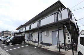 ラクシュリーマンション　Ｄ 2階建