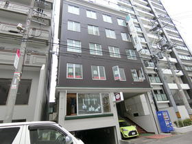 北海道札幌市中央区南一条西１７ 6階建