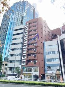 東京都新宿区西新宿６ 11階建 築46年6ヶ月