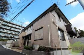 兵庫県神戸市須磨区関守町３ 2階建 築9年5ヶ月