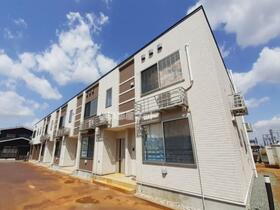 秋田県湯沢市成沢字上堤 賃貸アパート