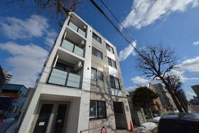 北海道札幌市豊平区豊平八条８ 4階建 築3年5ヶ月