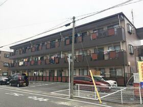 愛知県岩倉市大市場町順喜 3階建 築30年7ヶ月