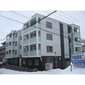 北海道札幌市西区山の手五条１ 4階建 築9年5ヶ月