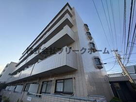 東京都三鷹市井口４ 5階建