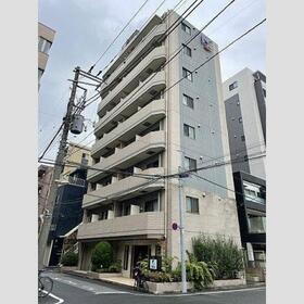 スカイコート両国弐番館 9階建