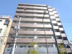 クレアート大阪トゥールビヨン 9階建