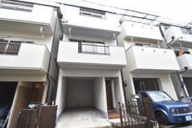 郡家新町貸家