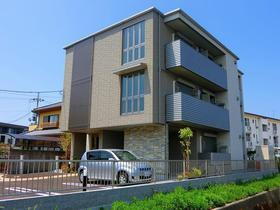 滋賀県彦根市西今町 3階建 築4年11ヶ月
