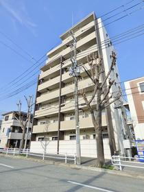 兵庫県神戸市灘区大石東町５ 8階建 築18年3ヶ月