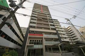 大阪府大阪市北区中崎西４ 15階建 築13年10ヶ月