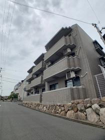 兵庫県神戸市東灘区住吉本町２ 3階建 築36年3ヶ月