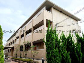 ＷＩＳＴＥＲＩＡ　ＰＬＡＣＥ（ウィステリアプレイス）