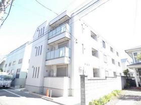 東京都大田区本羽田１ 築6年10ヶ月 3階建