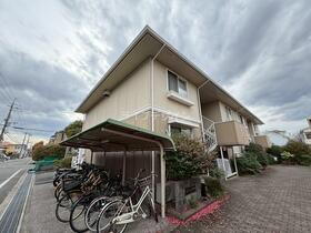 兵庫県伊丹市瑞穂町５ 2階建 築32年7ヶ月