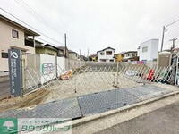 神奈川県横浜市栄区笠間3 3階建