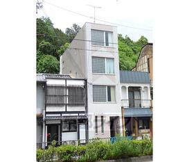 アーバン白川 4階建