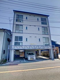 吉本ハイツ（立田） 4階建