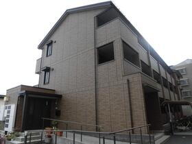 山形県山形市本町２ 3階建
