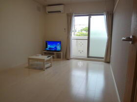 沖縄県那覇市西３ 4階建 築9年8ヶ月