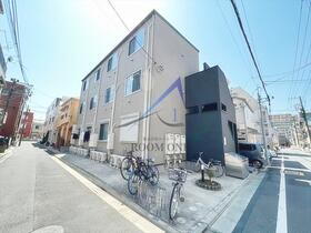 ＳＱＭ（エスキューエム） 3階建