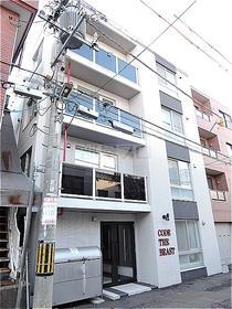 北海道札幌市中央区南五条西１１ 4階建 築11年3ヶ月