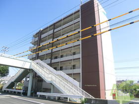 兵庫県神戸市東灘区森北町３ 7階建 築15年5ヶ月