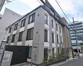 ＬＥＧＡＬＡＮＤ　ＫＡＧＵＲＡＺＡＫＡ