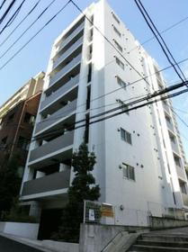 東京都文京区湯島３ 9階建 築15年4ヶ月